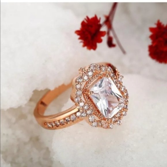 Cocktail Ring Rose Gold Emerald Cut White Sapphire RING CZ SZ 10 NWT - Picture 6 of 8